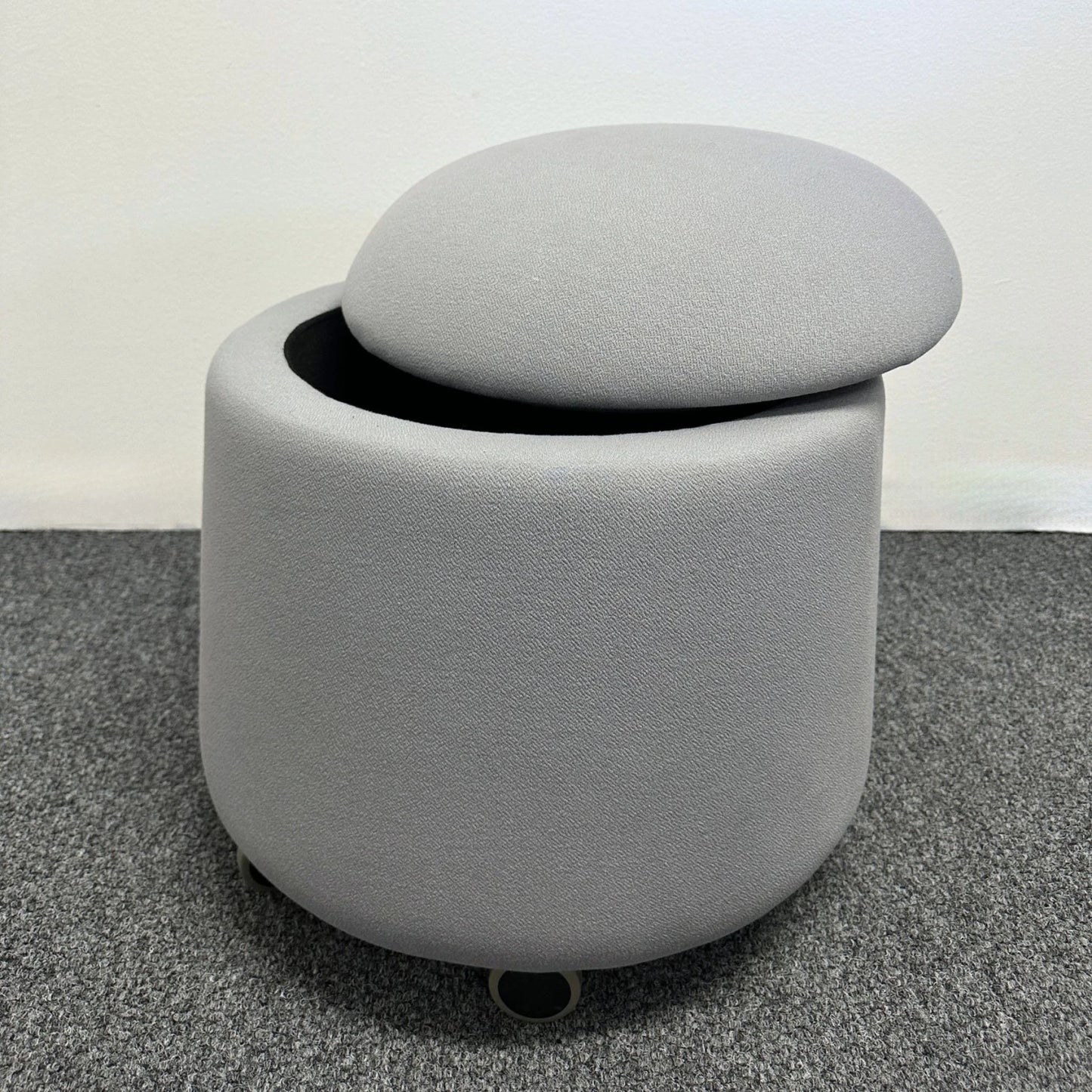 Pouf Yoco con Ruedas y Almacenamiento