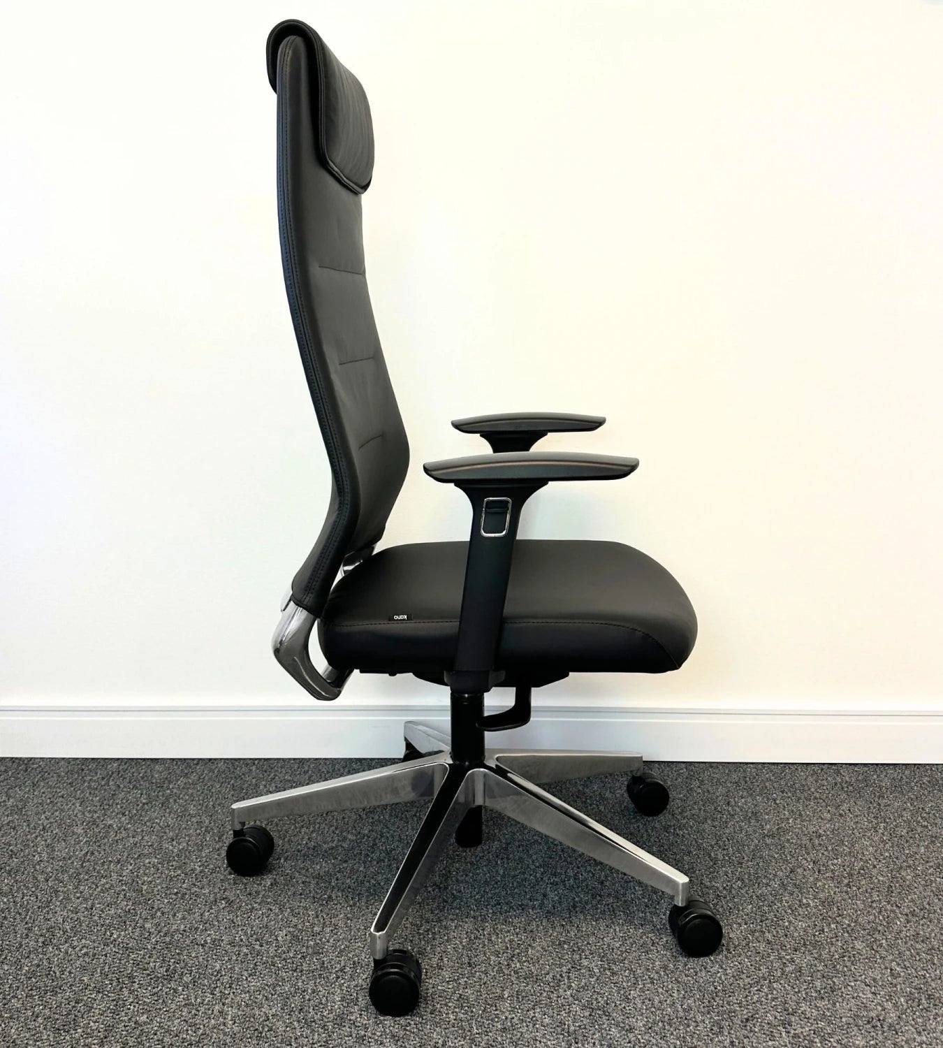 Silla Ejecutiva Deno Eco Cuero Negro